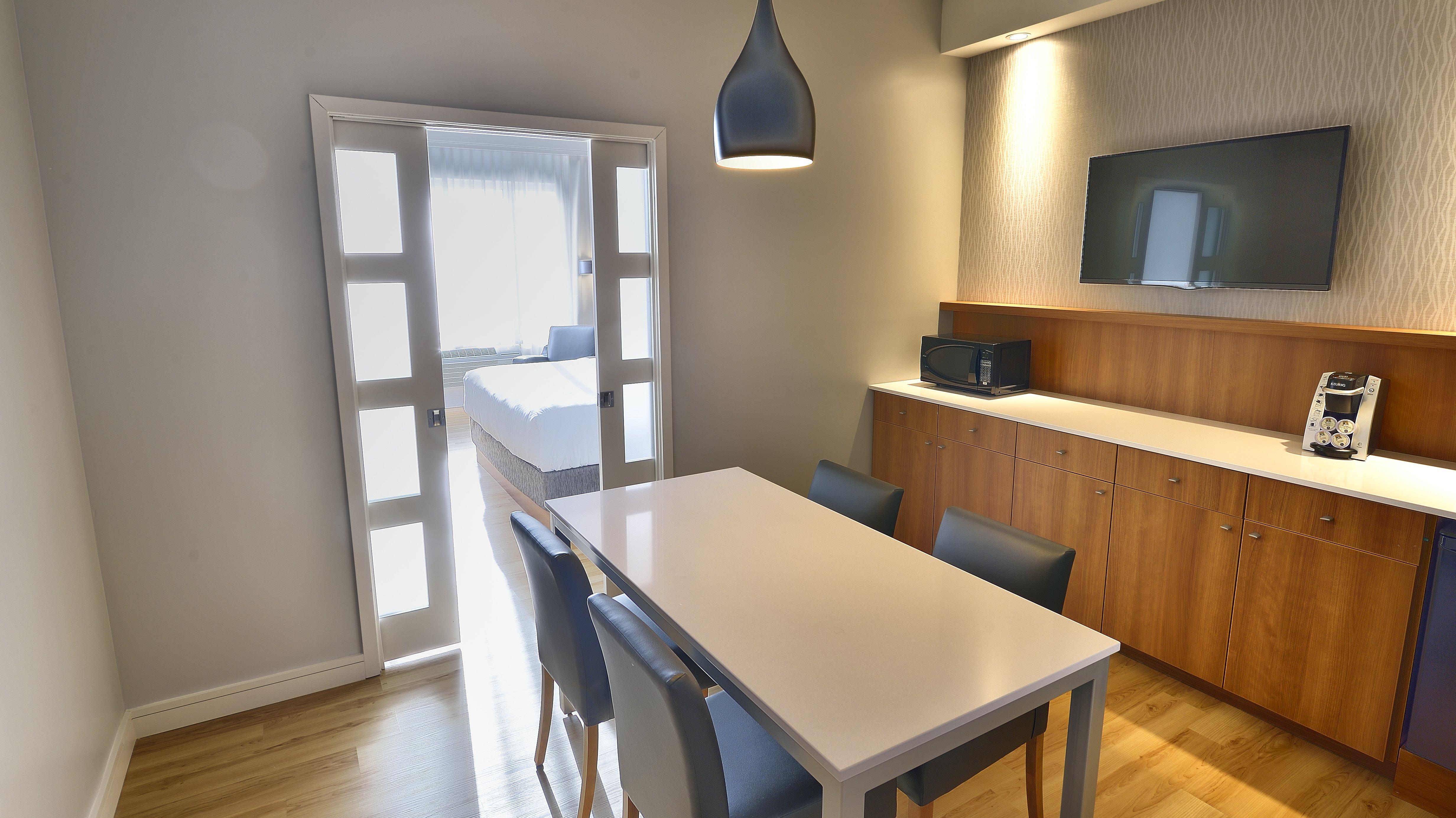 Holiday Inn Express & Suites Vaudreuil-Dorion By Ihg Экстерьер фото